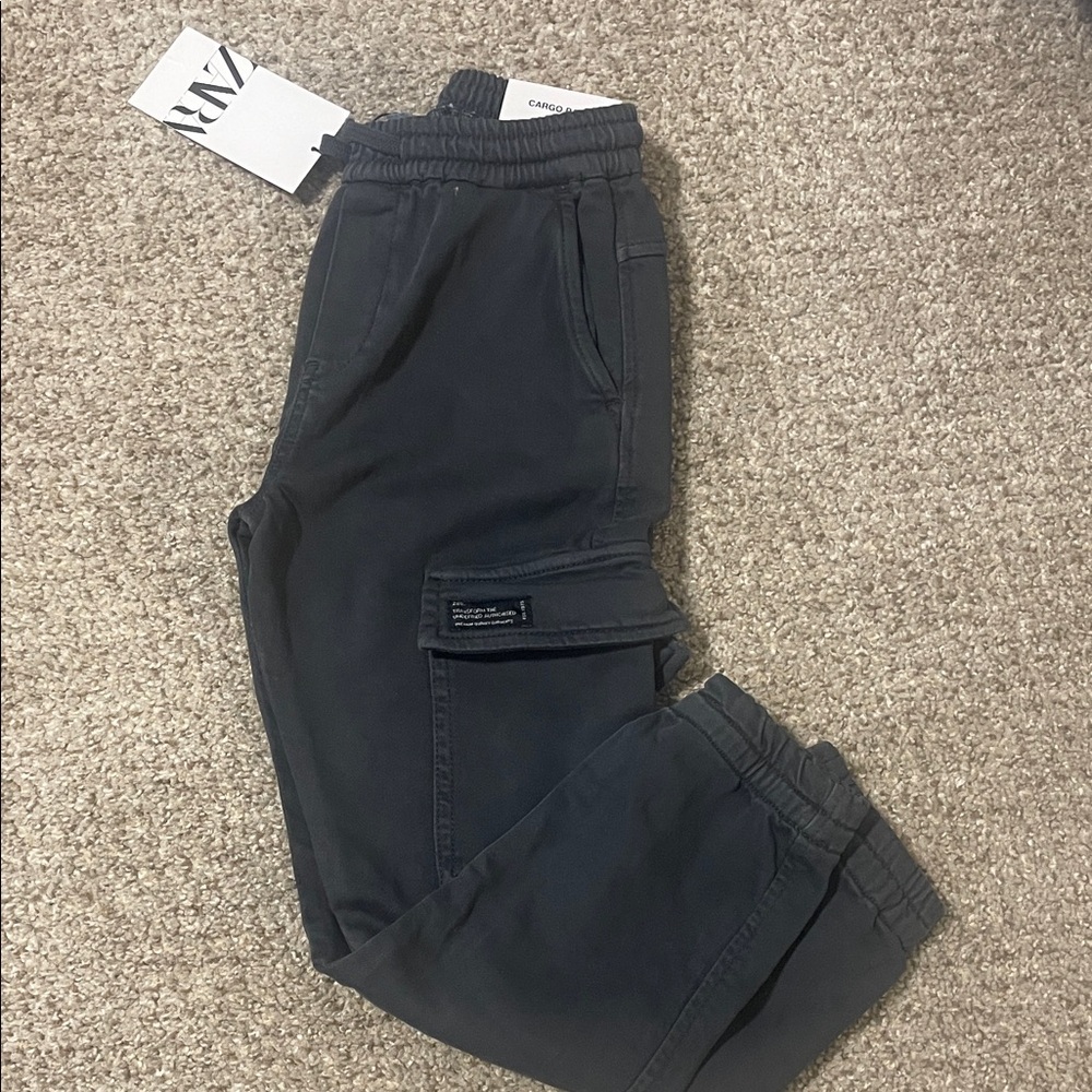 Zara cargo pants size 8 NWT charcoal
